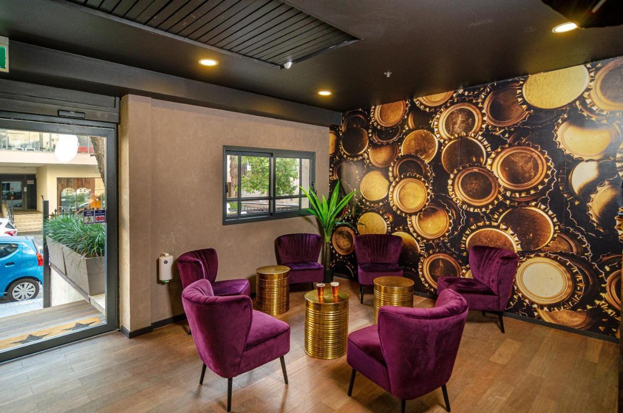 Beer Garden Hotel Tel Aviv Bagian luar foto